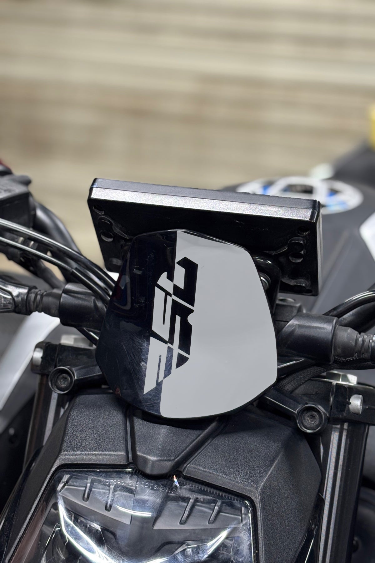 CFMOTO NK 250 için 250 yazılı Siper Kafa Detay Sticker
