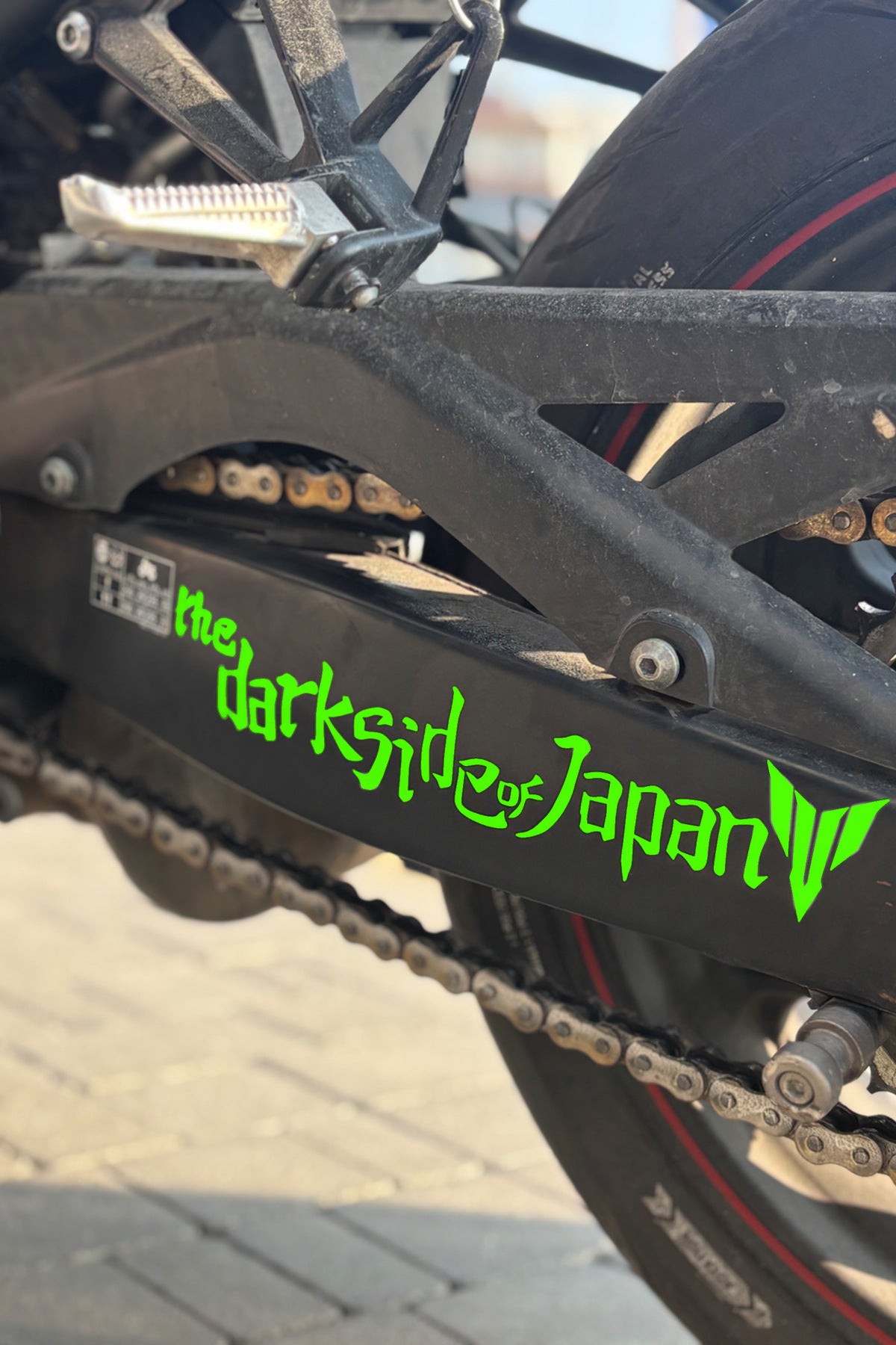 Motosiklet Yan Şase için Eğik The Dark Side of Japan Sticker Etiket