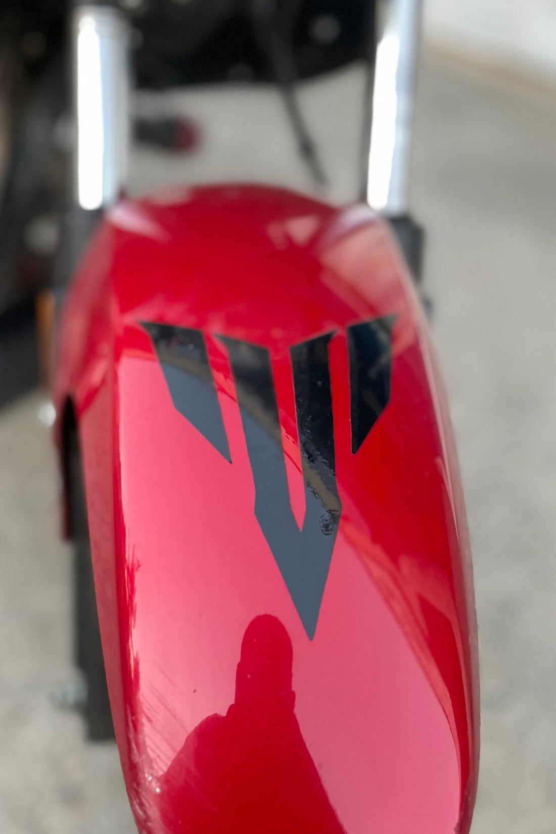 Motor için Dekoratif Parlak Siyah MT Logo Sticker Etiket 15CMx12CM (1 Adet)