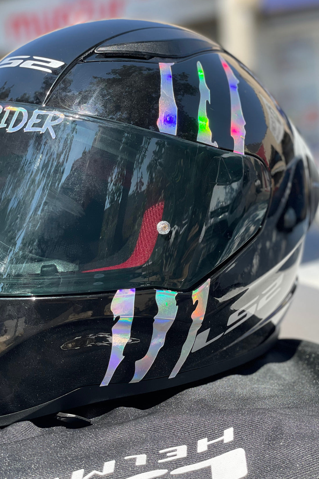 Kask için Dekoratif Hologramlı Pençe İzi Sticker Etiket 20CMx6CM (1 Adet)