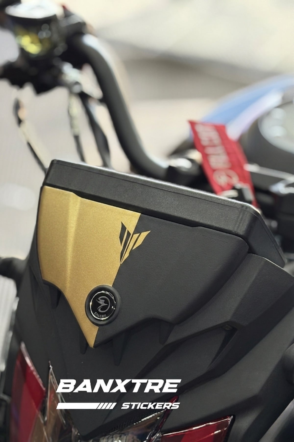 Falcon S188 Kafa Kısmına Uyumlu MT logolu Kafa Detay Sticker (1 Adet)