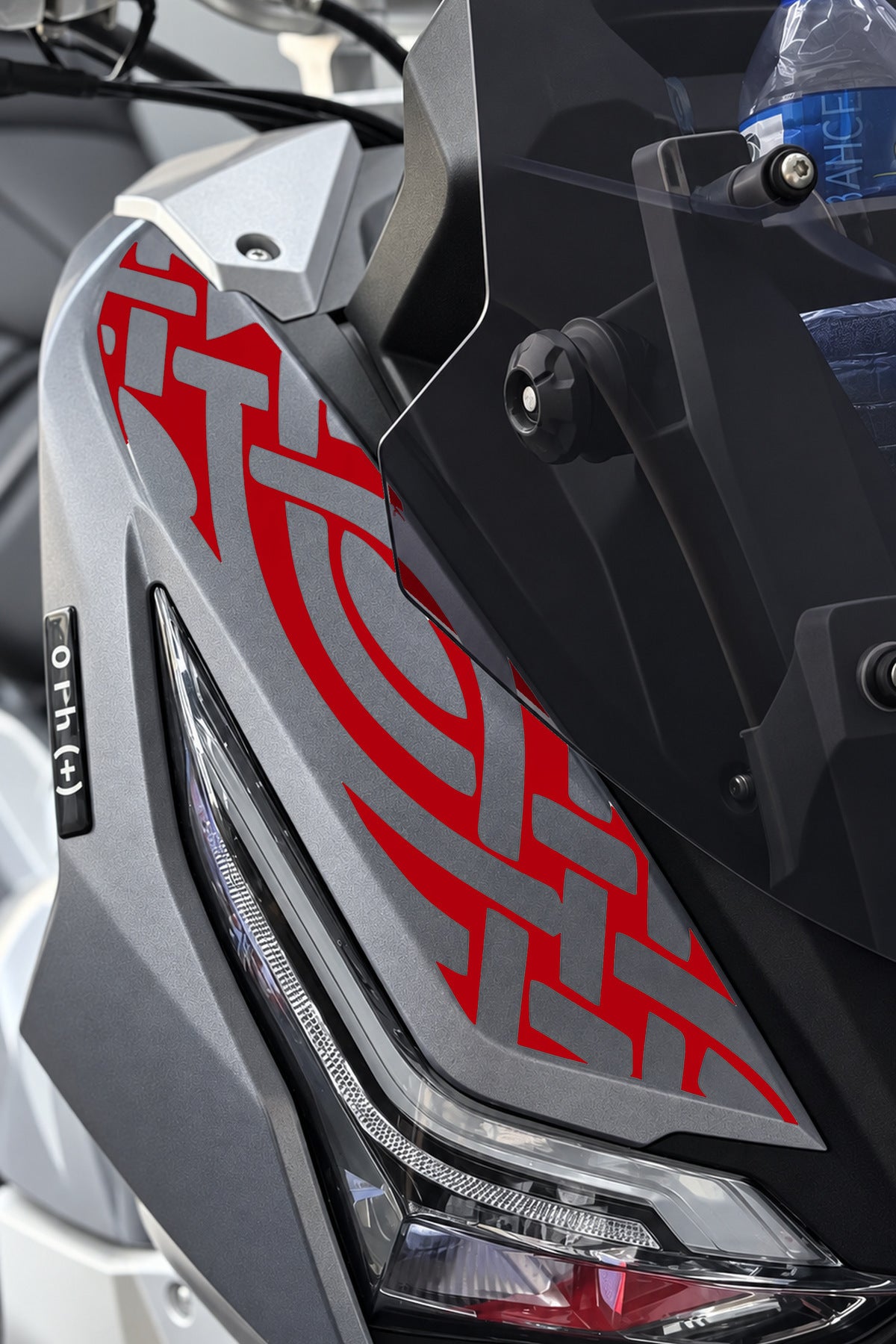 RKS Freccia Scooter için Ön Panel Tribal Desen Sticker Etiket ( 1 Adet)