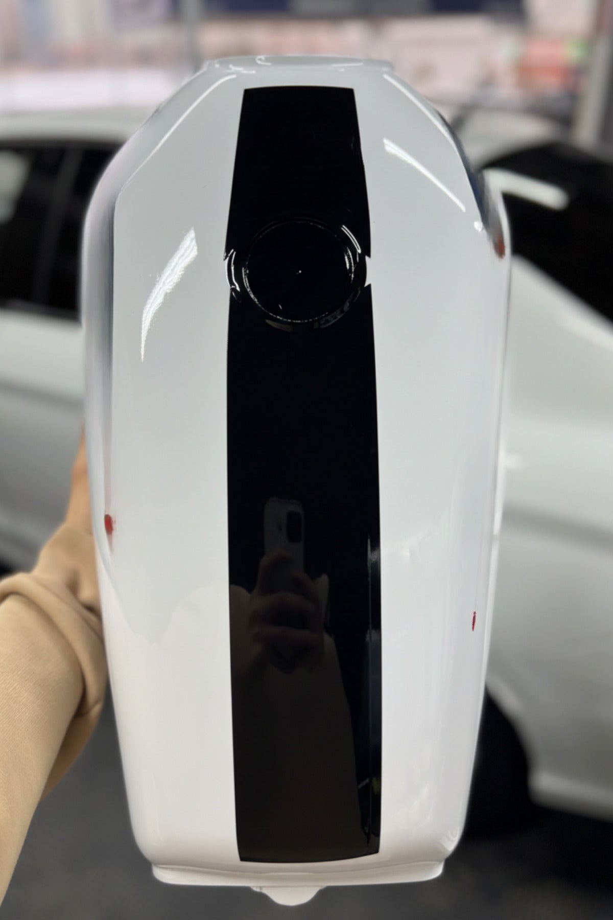 CG Deposu için Orta Şerit Düz Desen Tam Uyumlu Sticker Seti