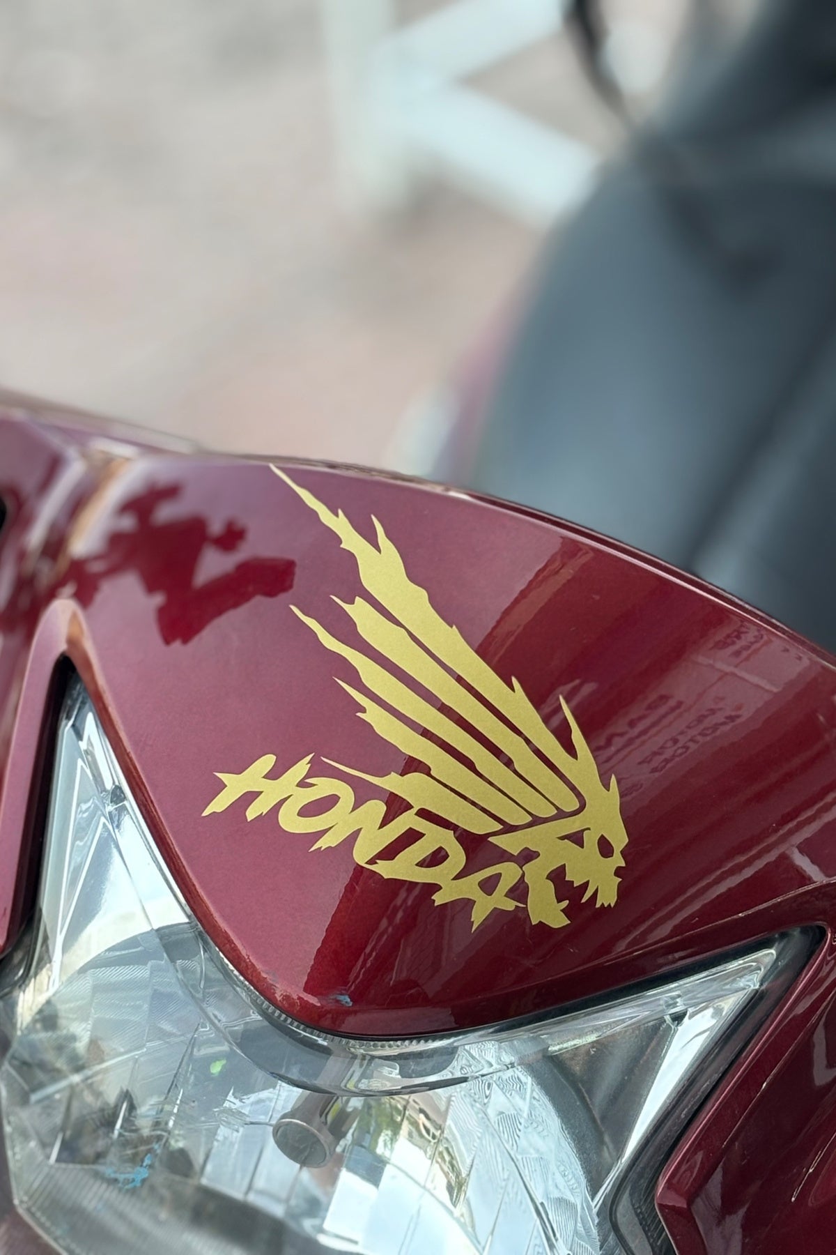 Honda Motosiklet Grubu için Canavarlı Logo Sticker Etiket (12CM) (1 Adet)