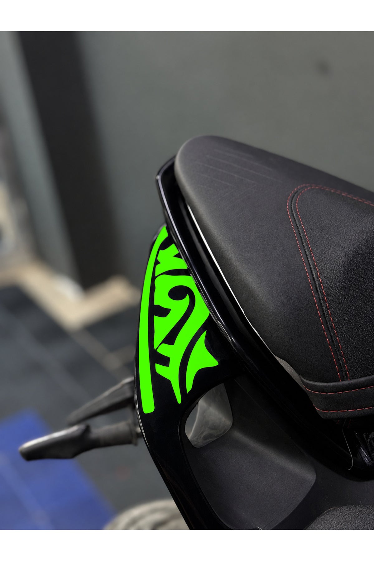 RKS SRK125 Racing için Arka Kuyruk Uyumlu Tribal Dövme Sticker (Sağ ve Sol)
