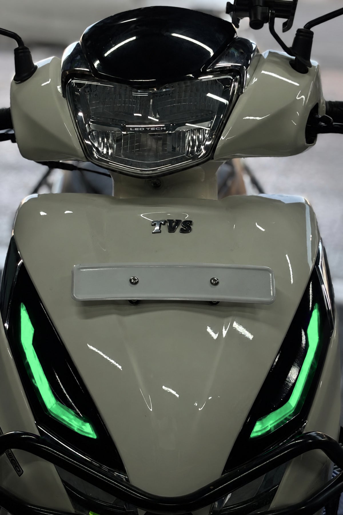 TVS Jupiter 125 için Sinyal Tasarım Seti (Renkli Film+Siyah Folyo) Hazır Kesim