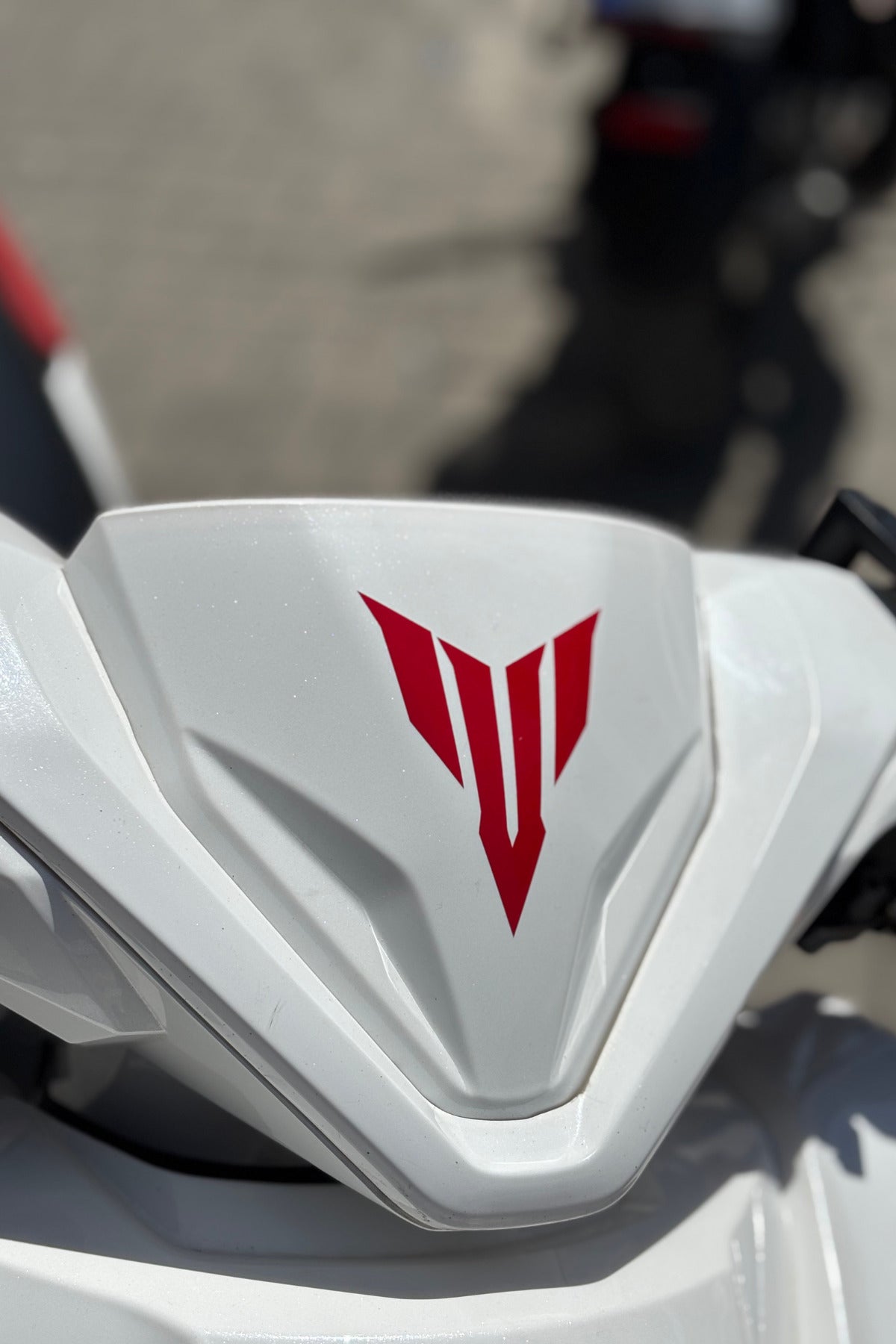 Motor ve Kask için Ufak MT Logo Sticker Etiket (10CM)