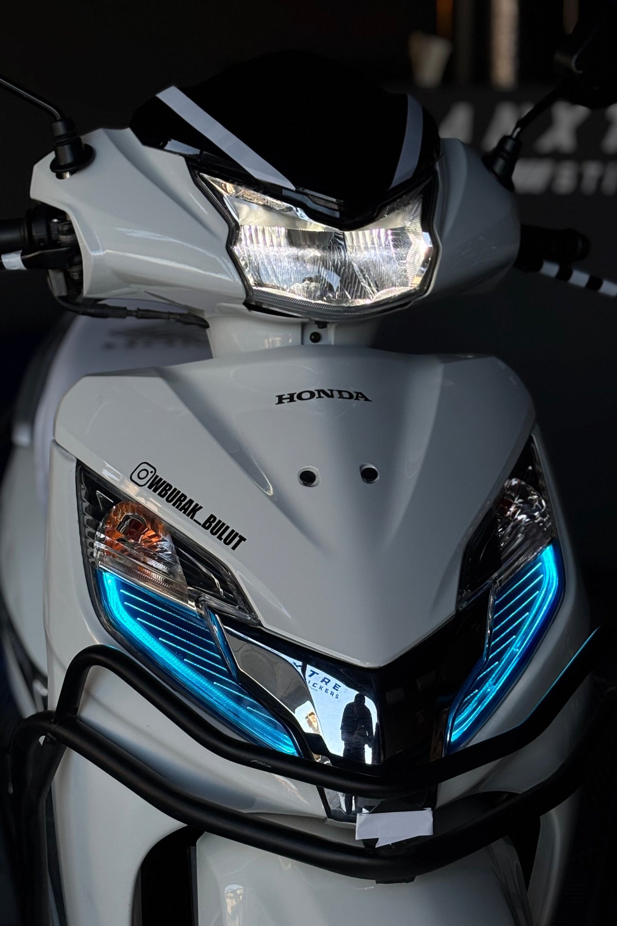 Honda Activa için Far Tasarım Far Filmi Sticker (2023-2024-2025 Uyumludur)