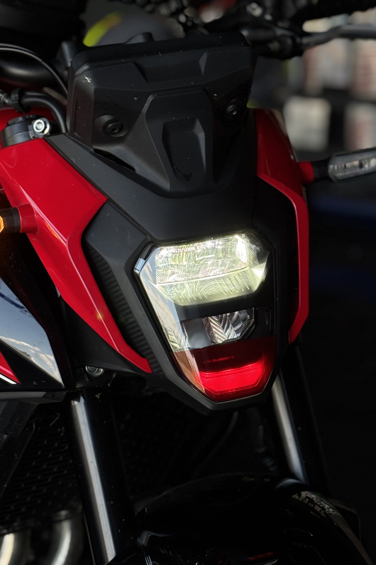 Honda Hornet 500 Uyumlu Gündüz Ledi için Hazır Kesim Far Tasarım Film Folyo Tasarım Sticker