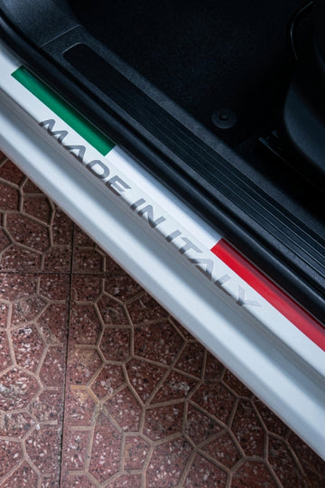 Fiat-Alfa Araç Grubu için Kapı içi Made in İtalya Bayraklı Kapı Detay Sticker