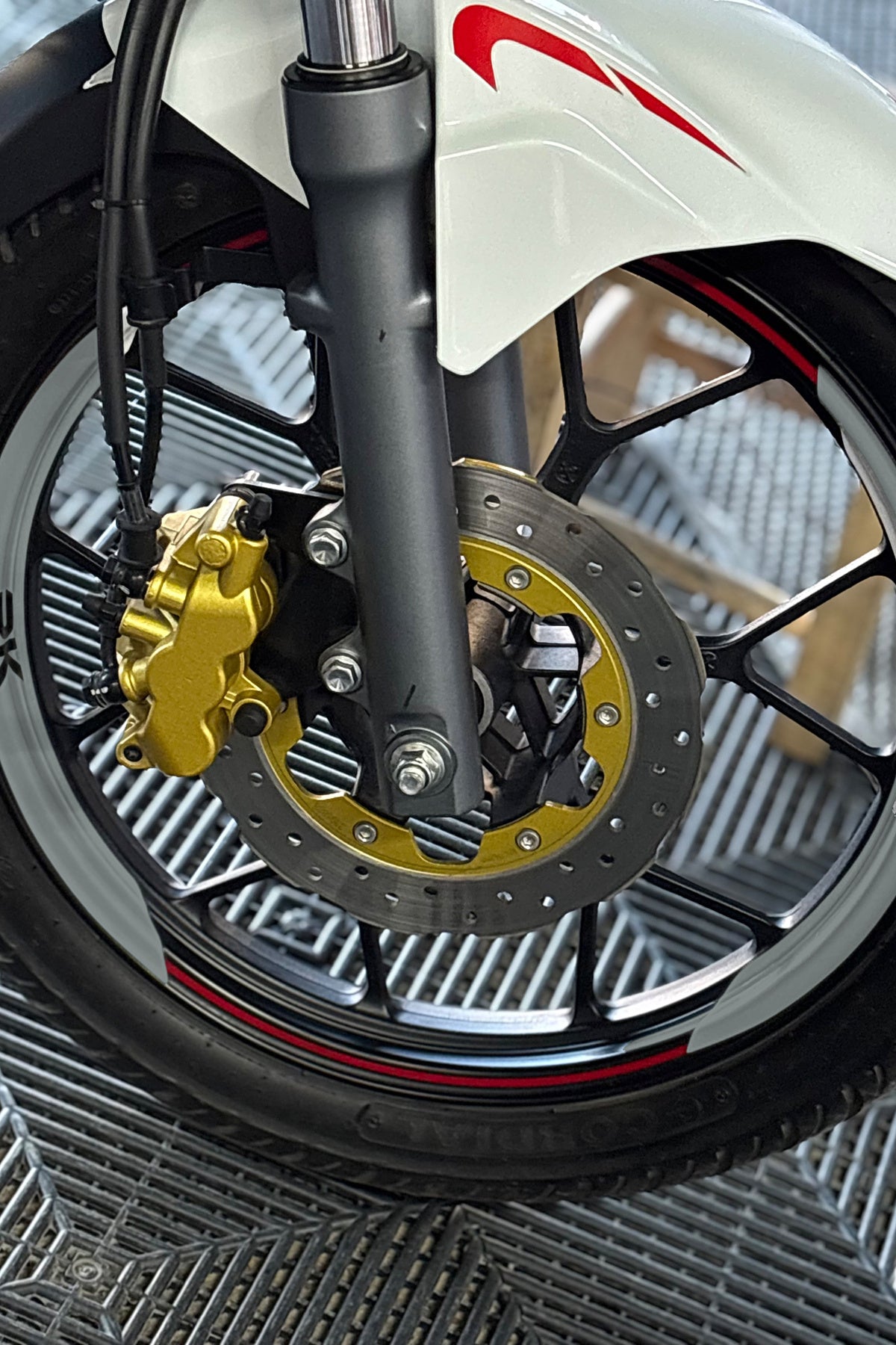 RKS RK125 için 8 Parça RK Yazılı Çeyrek Karşılıklı Jant Şeridi (Ön ve Arka Yeterli)