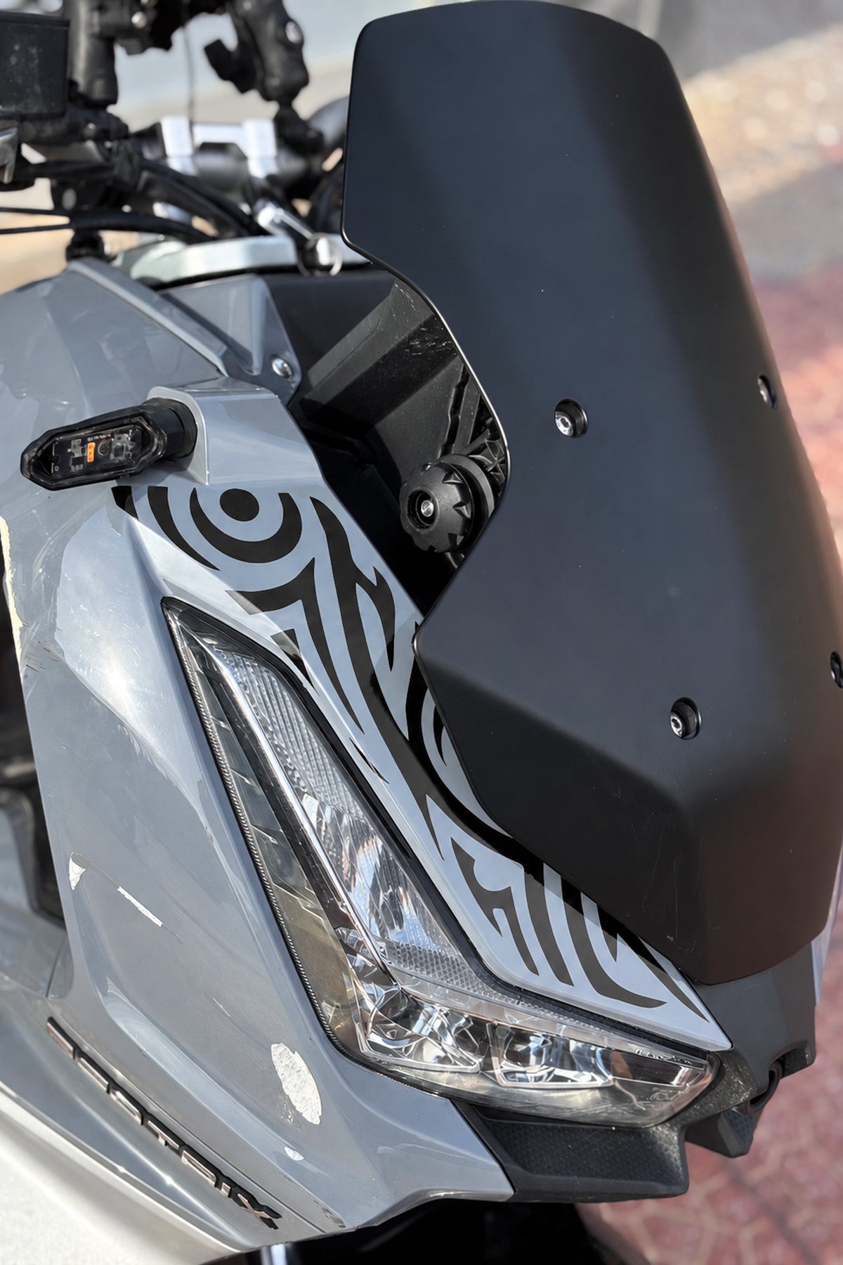 Arora Beatrix Scooter Ön Panel Tribal Desen Dövme Sticker