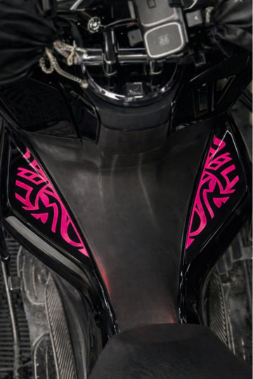 HONDA PCX için Neon Pembe Renk Depo Yanlarına Uygun Tribal Desen Sticker Seti (Sağ ve Sol)