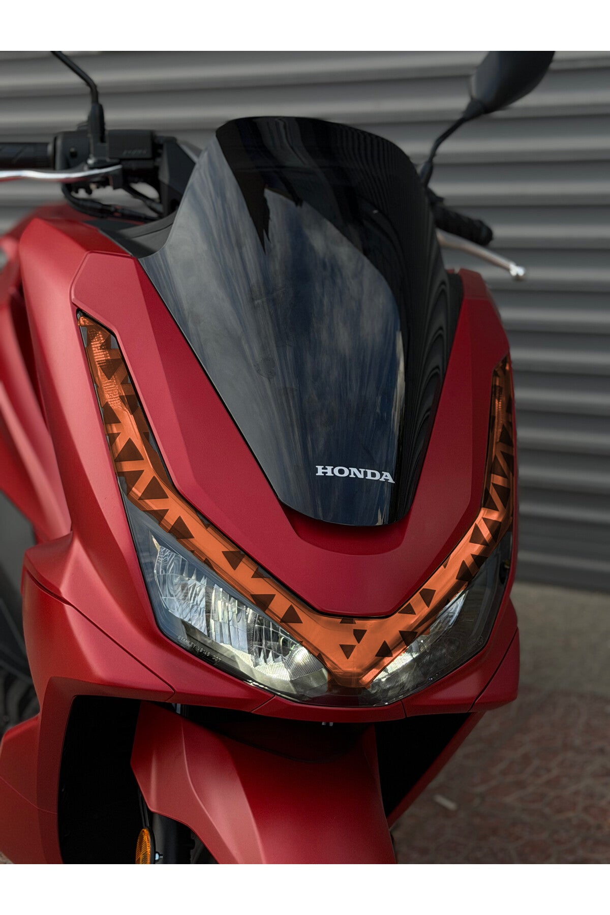 Honda PCX Deluxe Üçgen Desenli için Renkli Far Filmi Far Tasarım Sticker (2025-2026 Uyumlu)