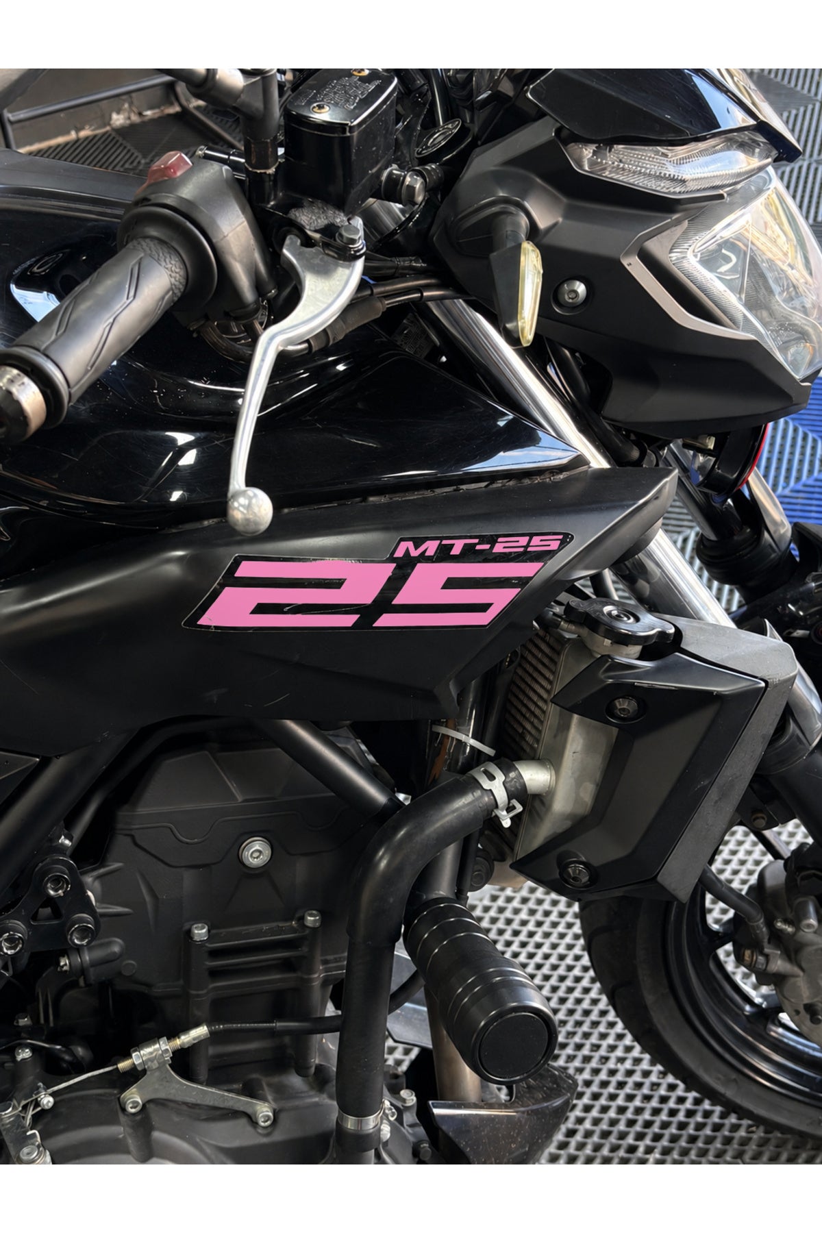 Yamaha MT-25 Eski Kasa için Orijinal Renkli Sticker Seti (Sağ ve Sol )