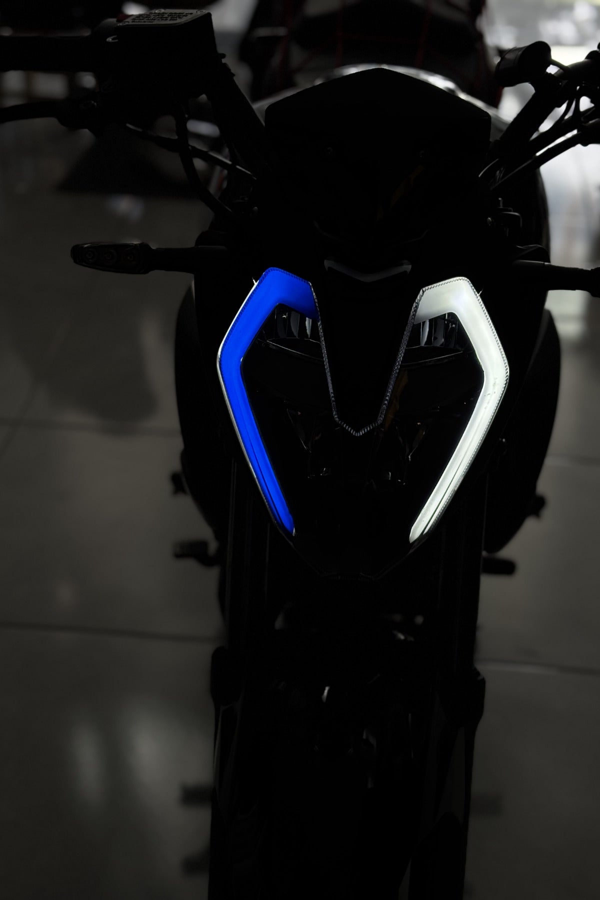 Benelli 125S ve RKS RK125-S için Far Tasarım Filmi Sticker