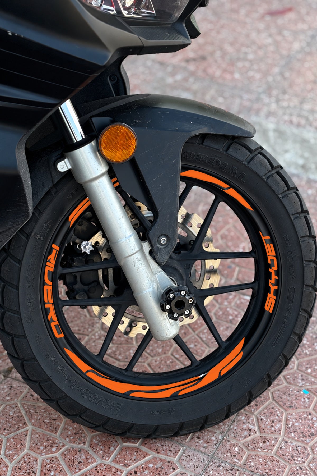 Skyjet Rivero Scooter için 16 Parça Jant Şeridi Sticker Seti (Ön-Arka Yeterli)