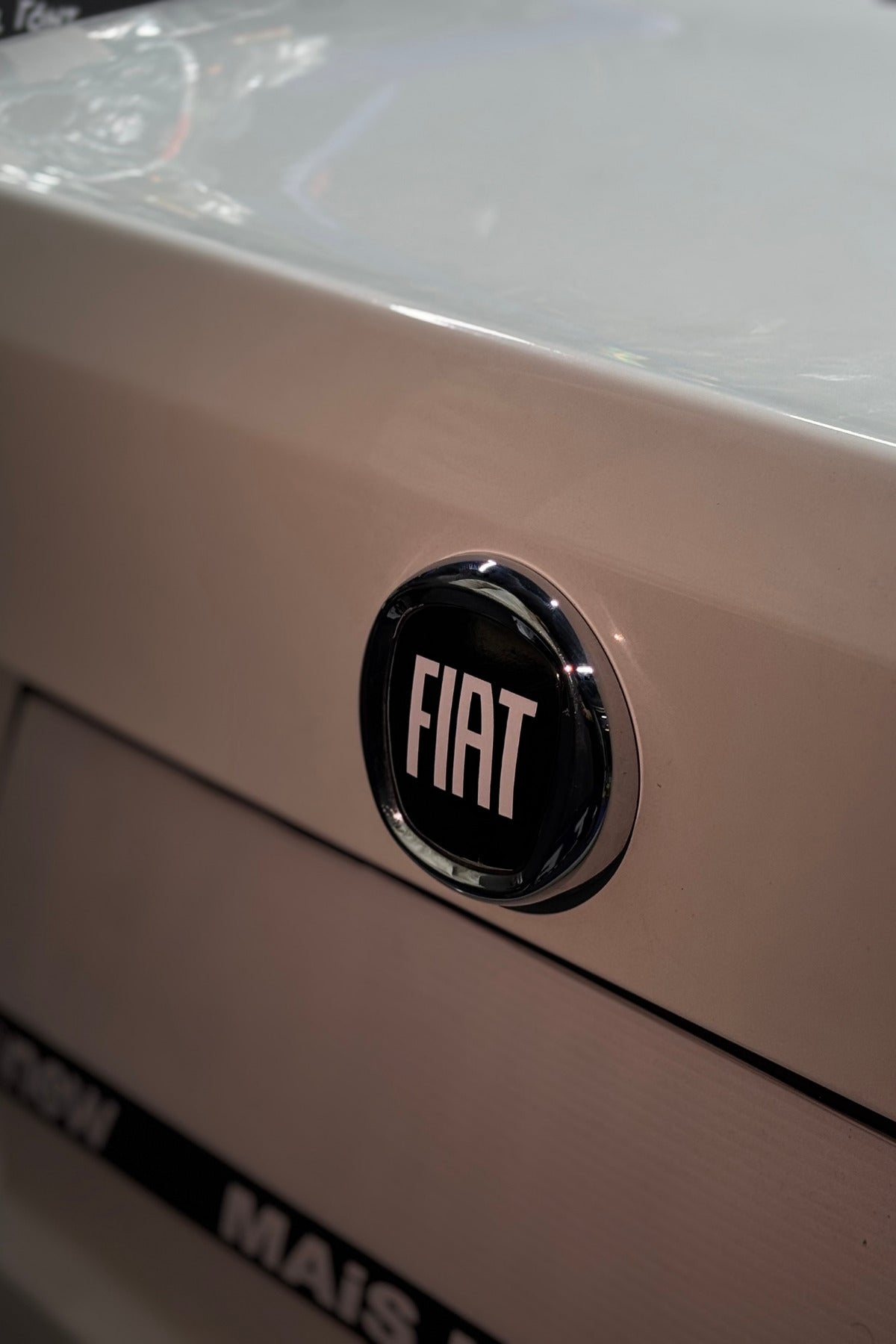 Fiat Egea için Uyumlu Logo için Tam Uyumlu Ön-Arka Sticker Seti