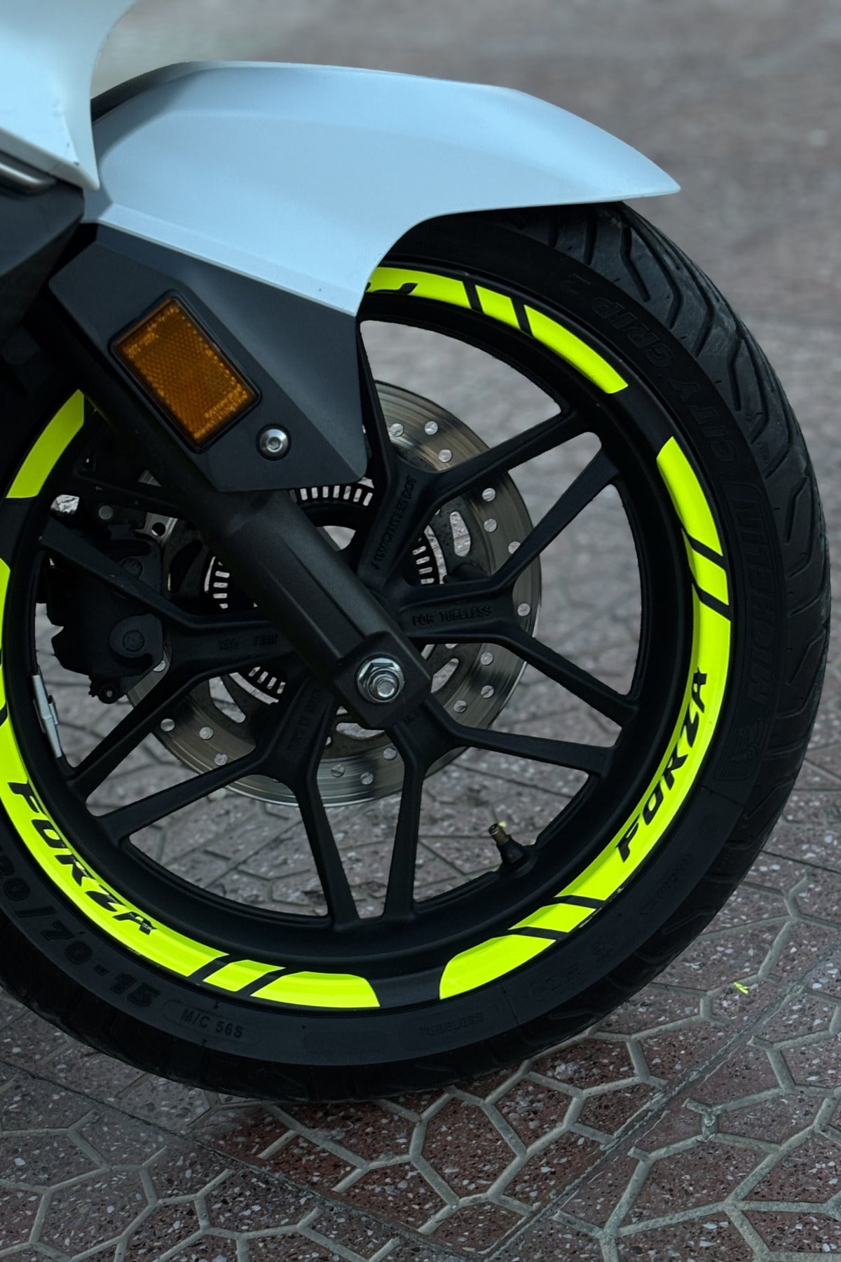 Honda Forza için Jant Şeridi Sticker Seti (12 Parça) (Tüm Yıllara Uyumlu)