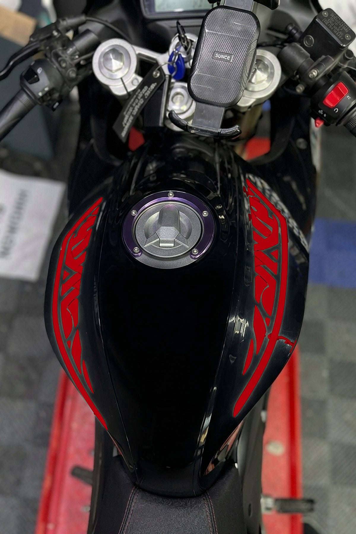 RKS SRK125R Motosiklet için Depo Üstü Tribal Dövme Sticker (Sağ ve Sol )