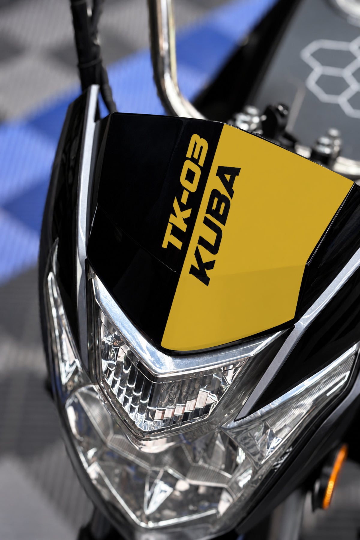 KUBA TK-03 için Kafa Detay Sticker (İşçilik Gerektirir)