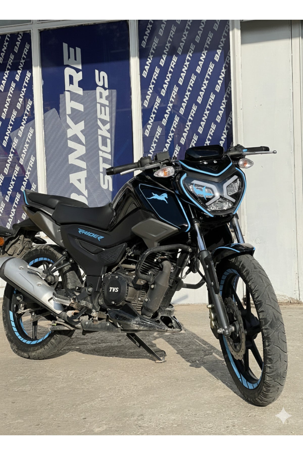 TVS Raider için 17 Parça Renkli Detay Sticker Seti