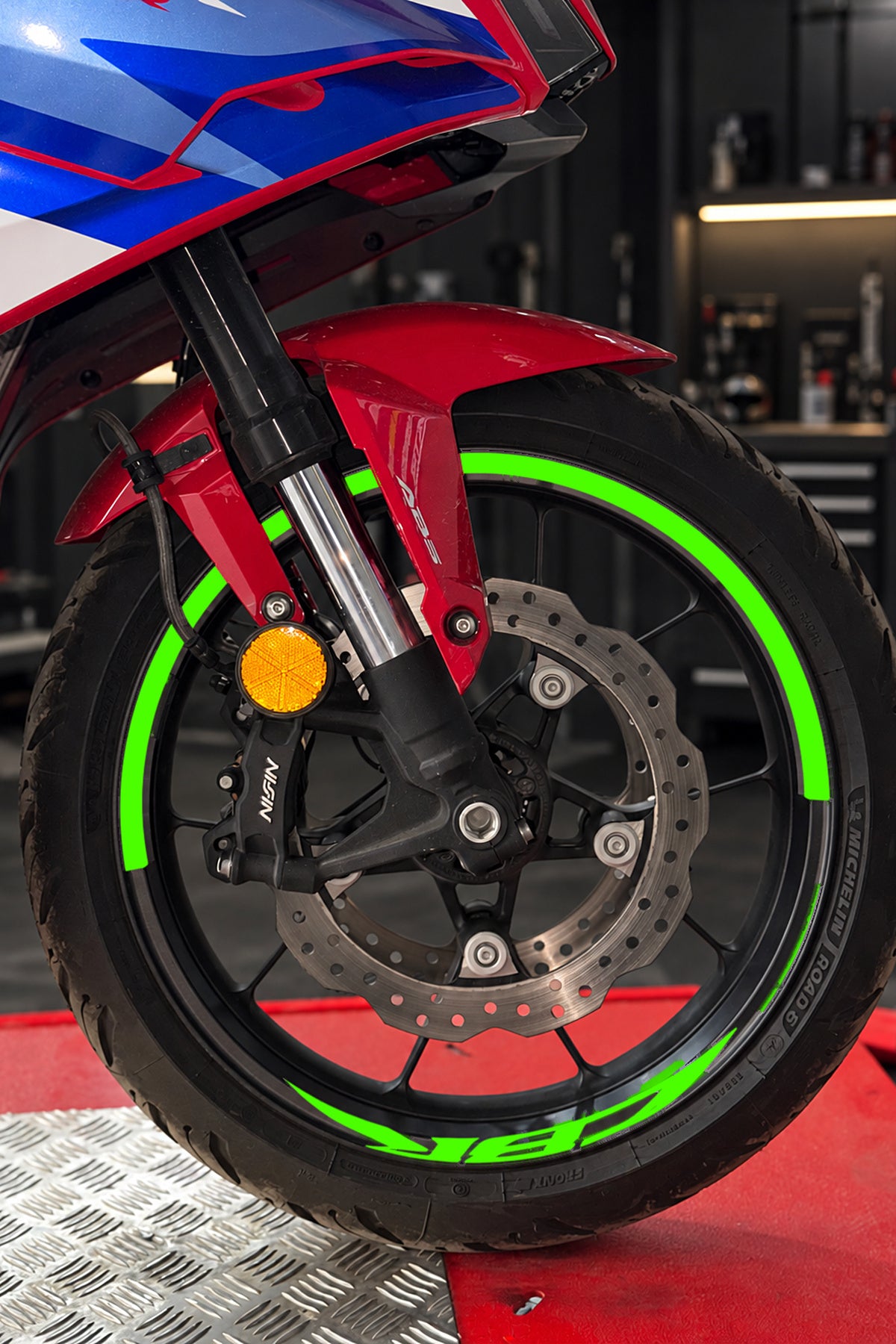 Honda CBR Motosiklet Grubu için CBR Yazılı Yarım Jant Şeridi Sticker Seti (Ön ve Arka Yeterli)
