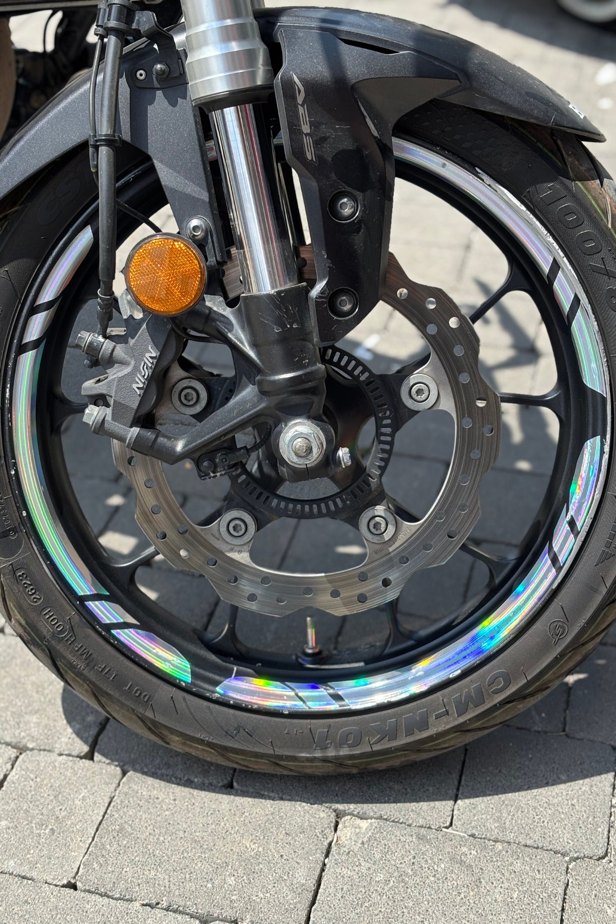 Motosiklet Jantı için Hologramlı (17-21 Inch) Universal Jant Şeridi Sticker Seti 12'li