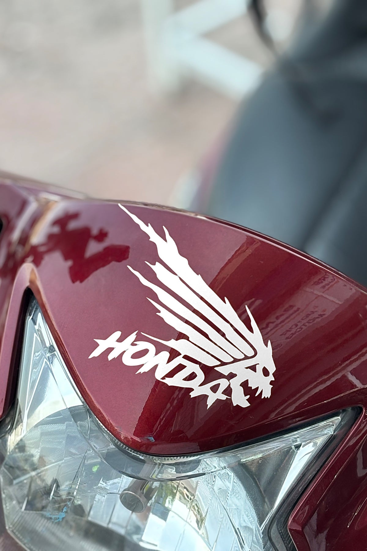 Honda Motosiklet Grubu için Canavarlı Logo Sticker Etiket (12CM) (1 Adet)