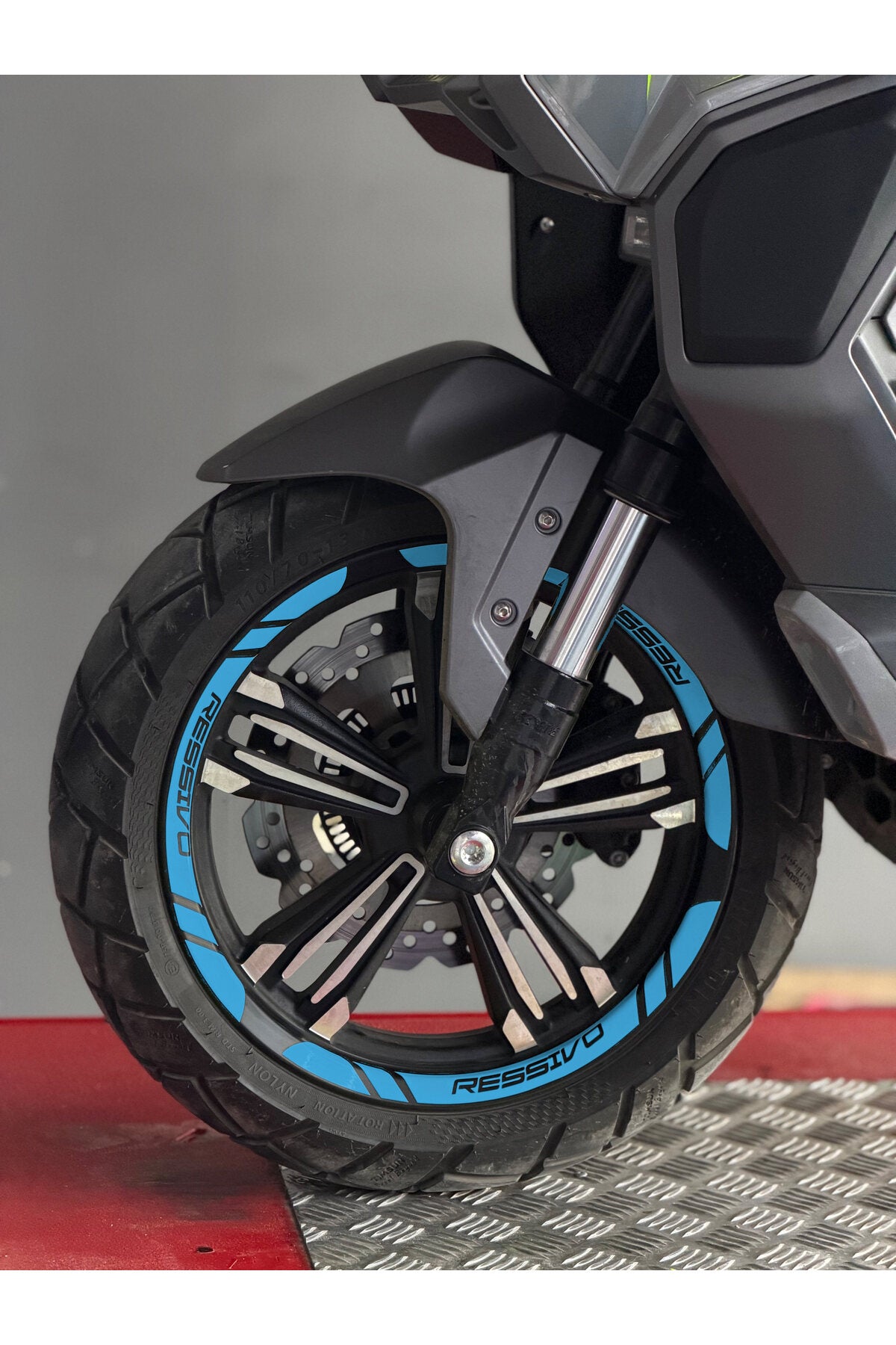 Mondial Ressivo Scooter için Jant Şeridi Sticker Seti (12 Parça Ön Arka Yeterli)