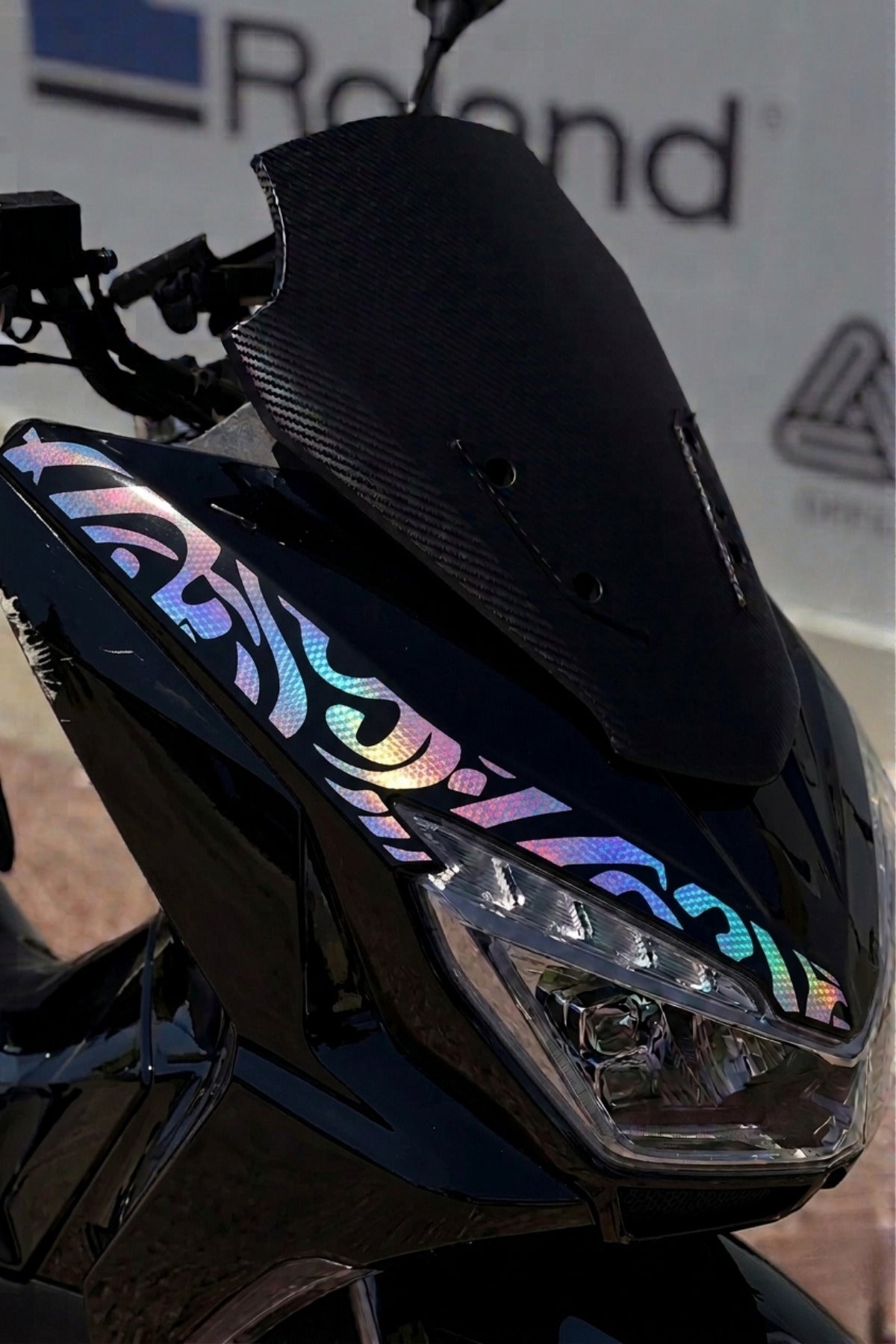 Mondial Strada Scooter için. Far Üstü Tribal Dövme Sticker (1 Adet Tam Uyumlu)