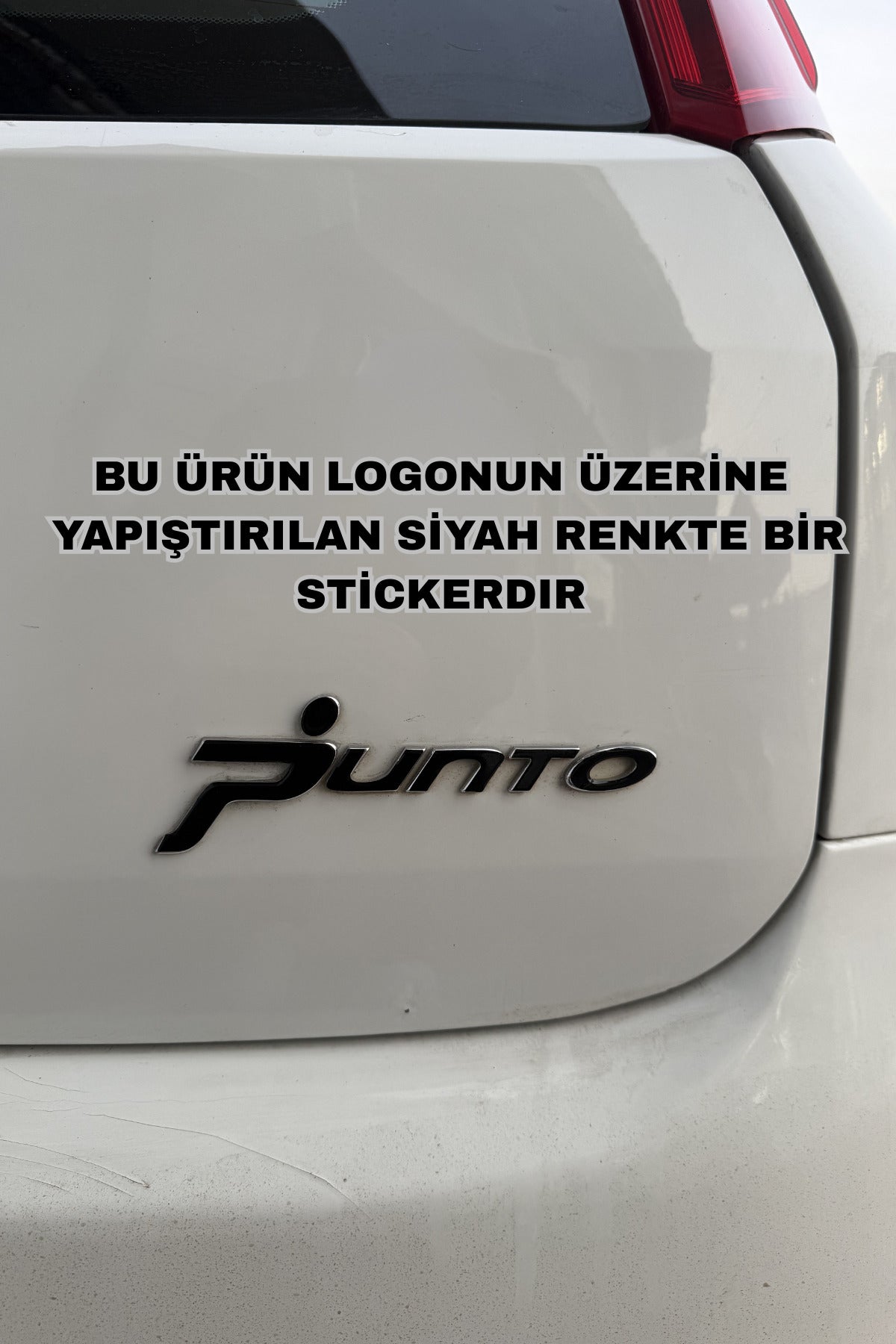 Fiat Punto için Siyah Renkli Logonun Üstüne Yapıştırılan Sticker (LOGO DEĞİL STİCKERDIR)