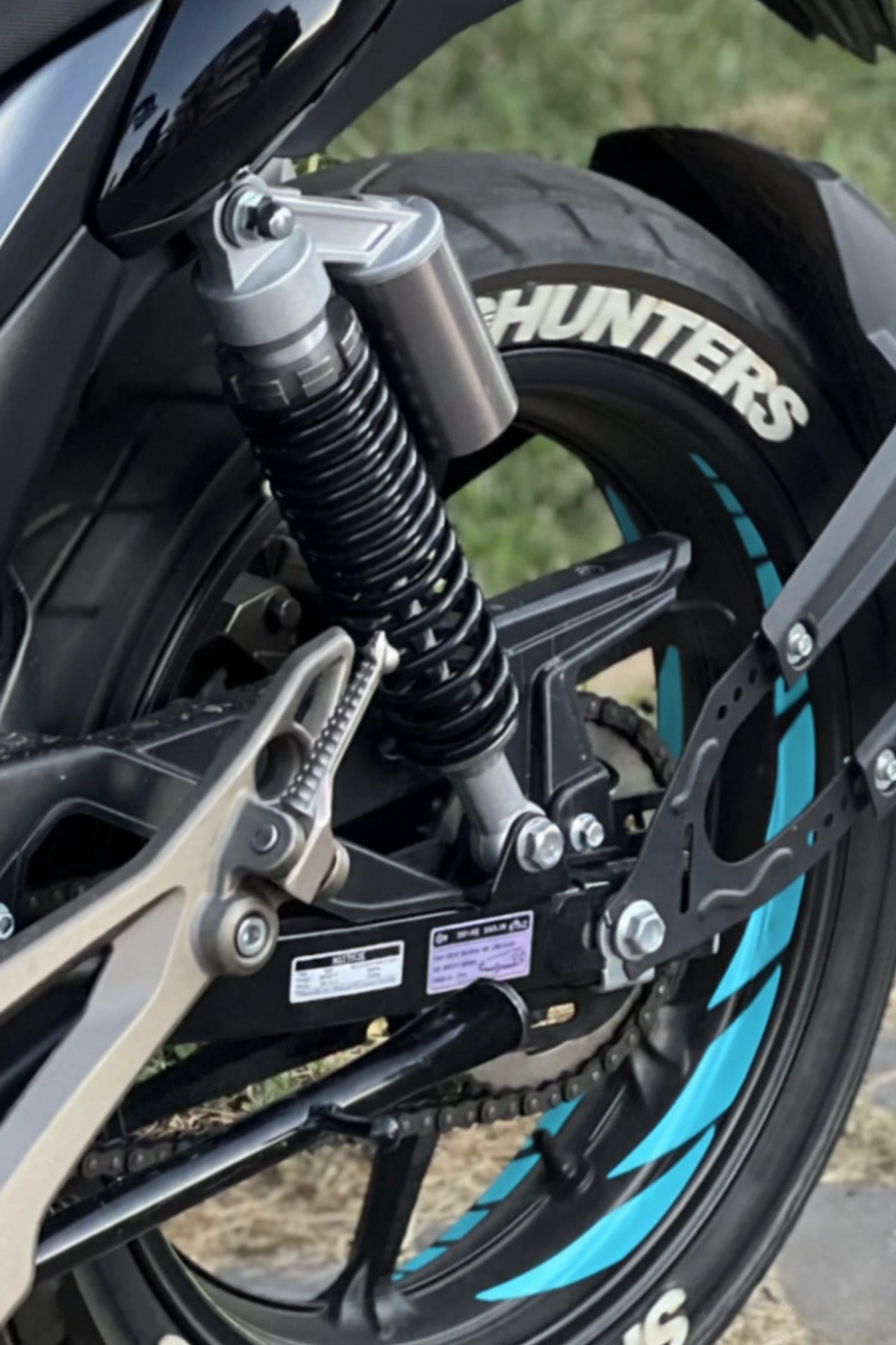 17 Inch Jantlara Uyumlu 8 Parça Tüm Jantlara Yeten Jant Şeridi Sticker Seti