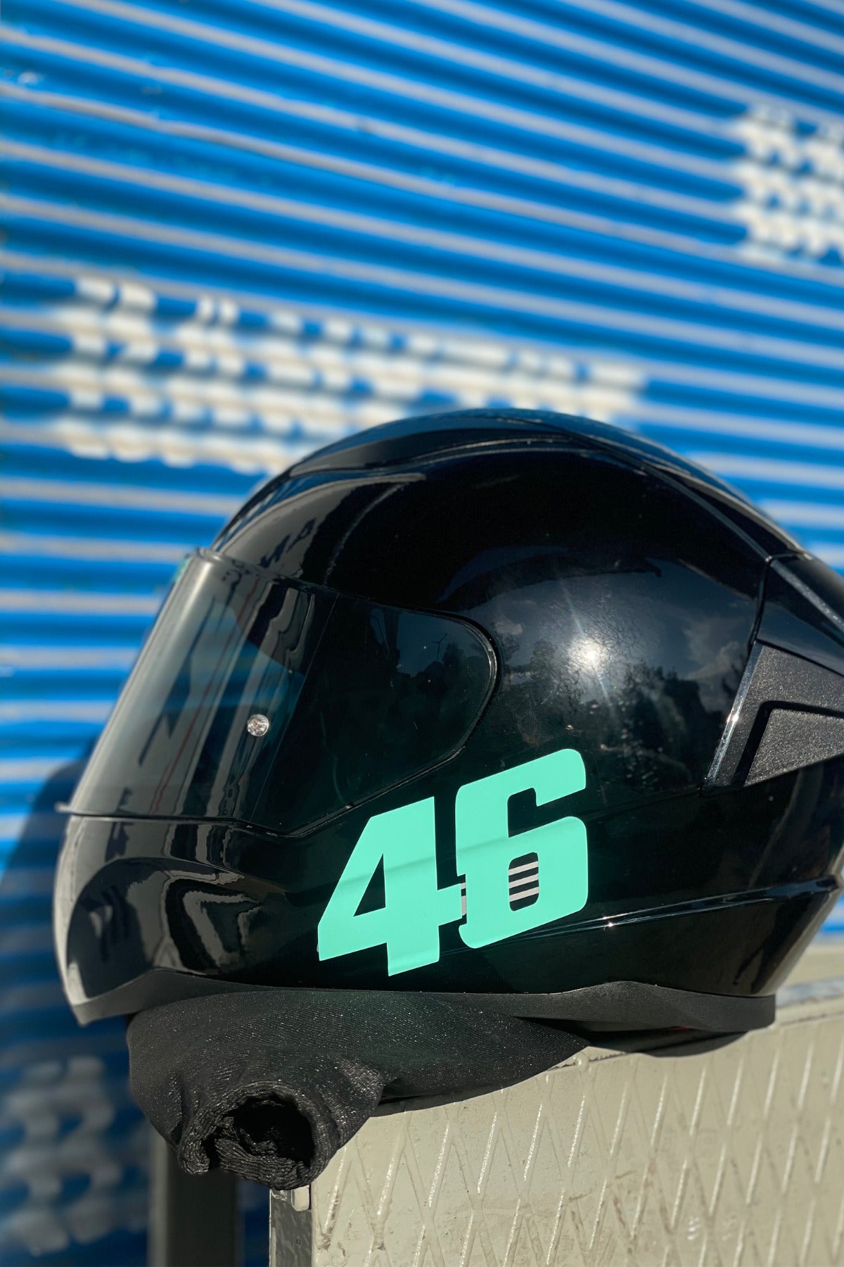 Motor ve Kask için Orafol Nane Yeşil Renk 46 Yarış Stili Sticker Etiket 12CMx6CM ( 1 Adet)