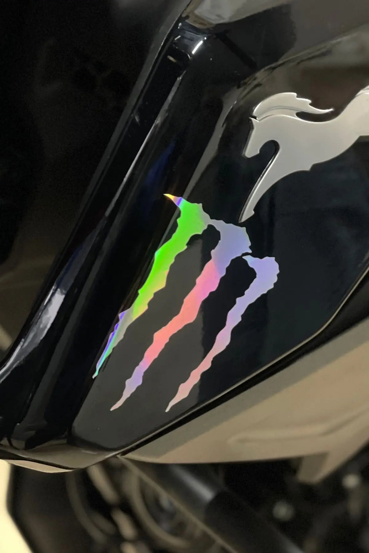 Motor için Monster Hologram Sticker (1 Adet )
