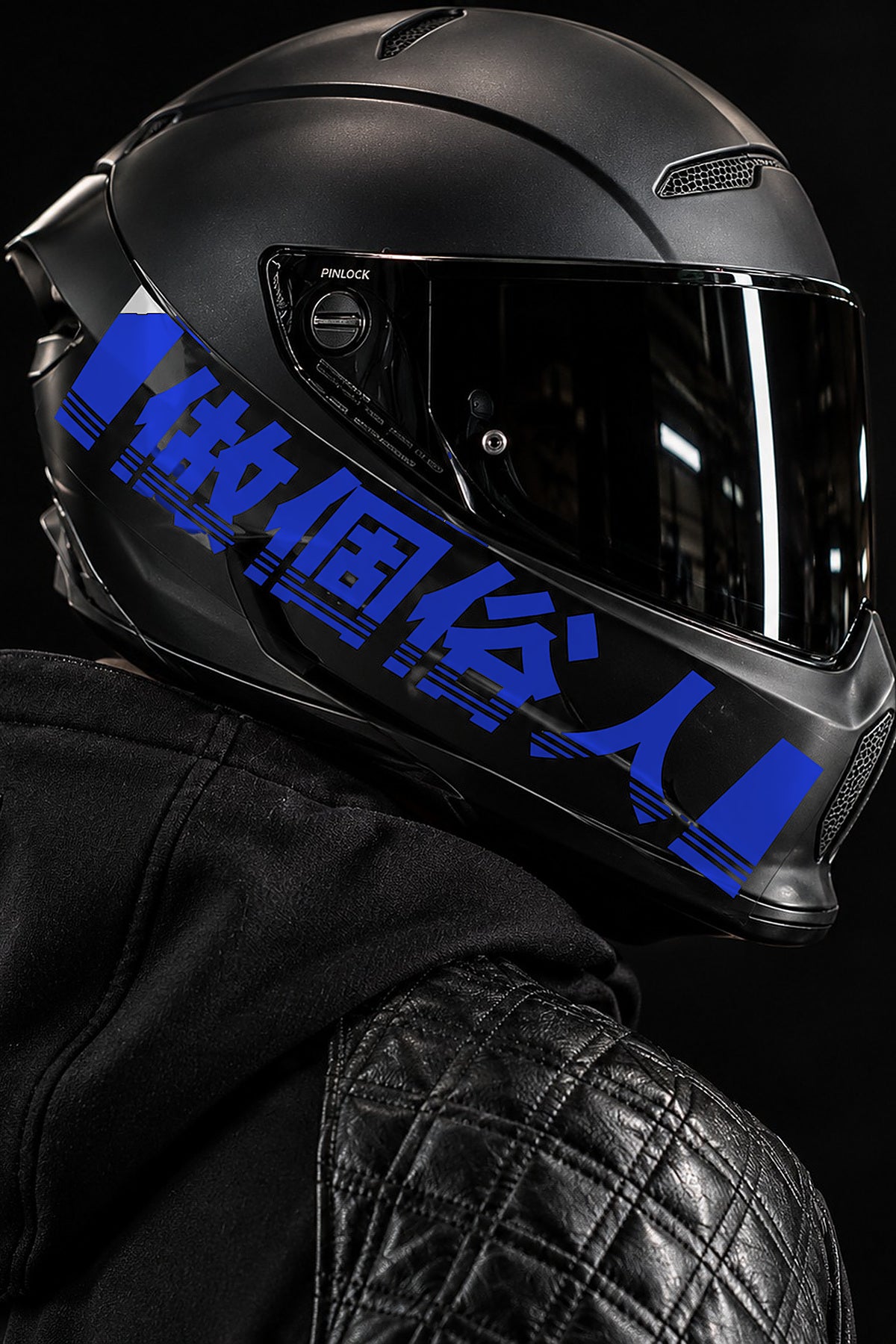 Motosiklet ve Kask için Çince Kanji Harfler Sticker Etiket (1 Adet)