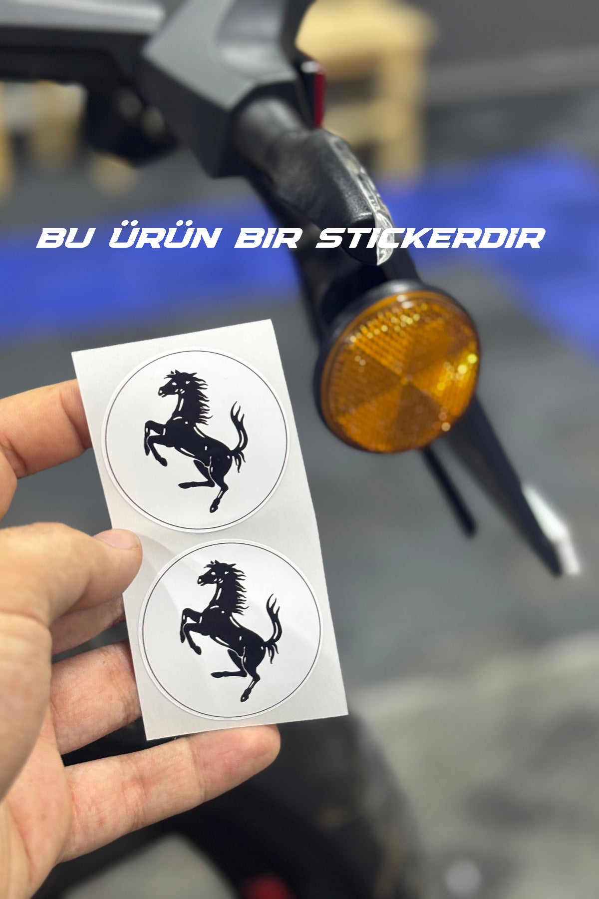 Motosiklet Kedigözü için Yuvarlak 5CMx5CM At Sticker Seti (2 Adet)