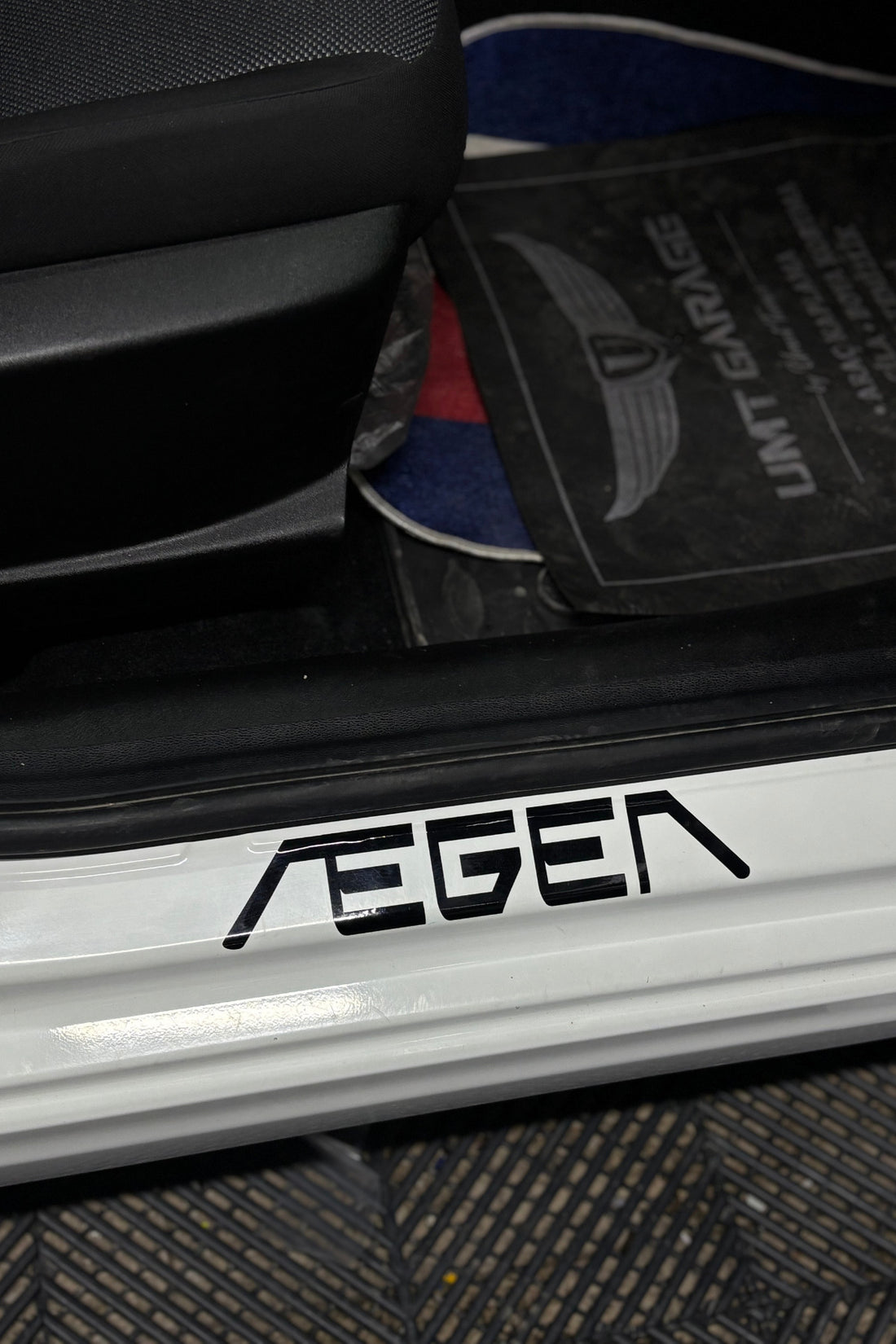 Fiat Egea için Siyah Renk Kapı Eşiği Sticker Seti (2 Parça)