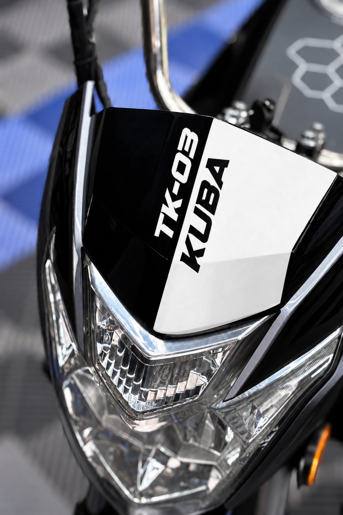 KUBA TK-03 için Kafa Detay Sticker (İşçilik Gerektirir)