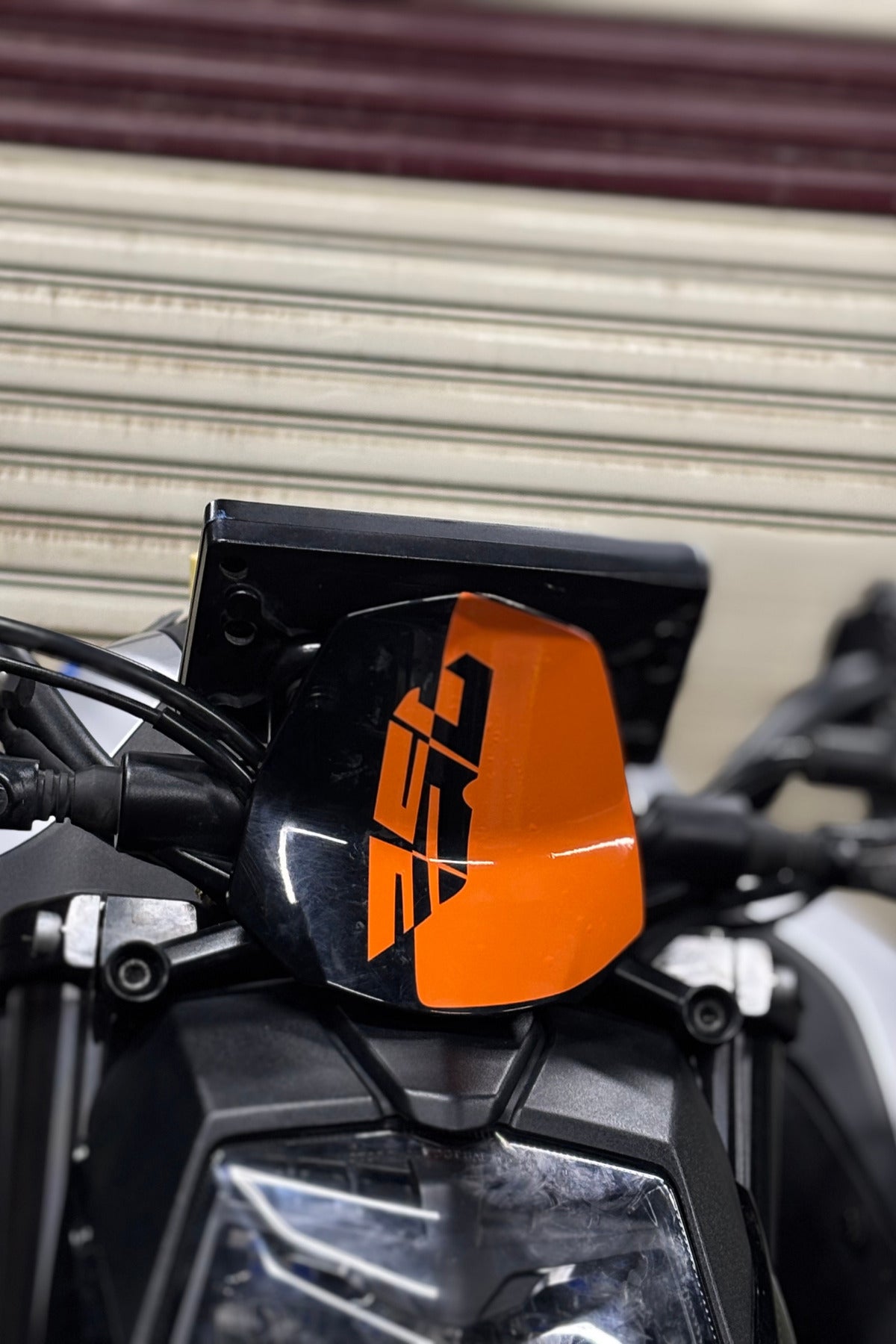 CFMOTO NK250 için Ön Siperlik Detay Sticker