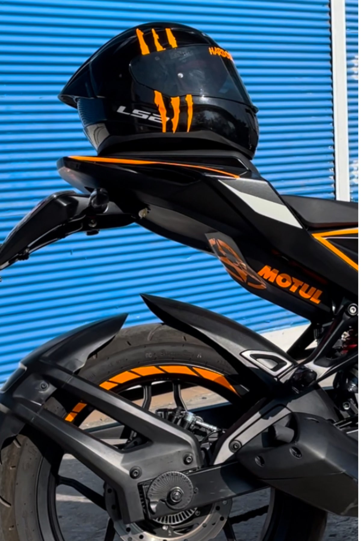 Kask için Orafol Neon Turuncu Pençe İzi  Sticker Etiket