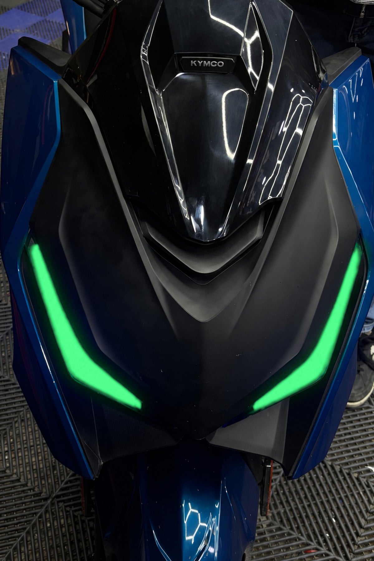Kymco KRV 200 için Far Renklendirme Far Tasarım Film Sticker