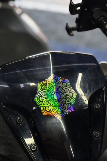 Hologramlı Renk Değiştiren Lotus Çiçeği Sticker Etiket (8CMx8.5CM)