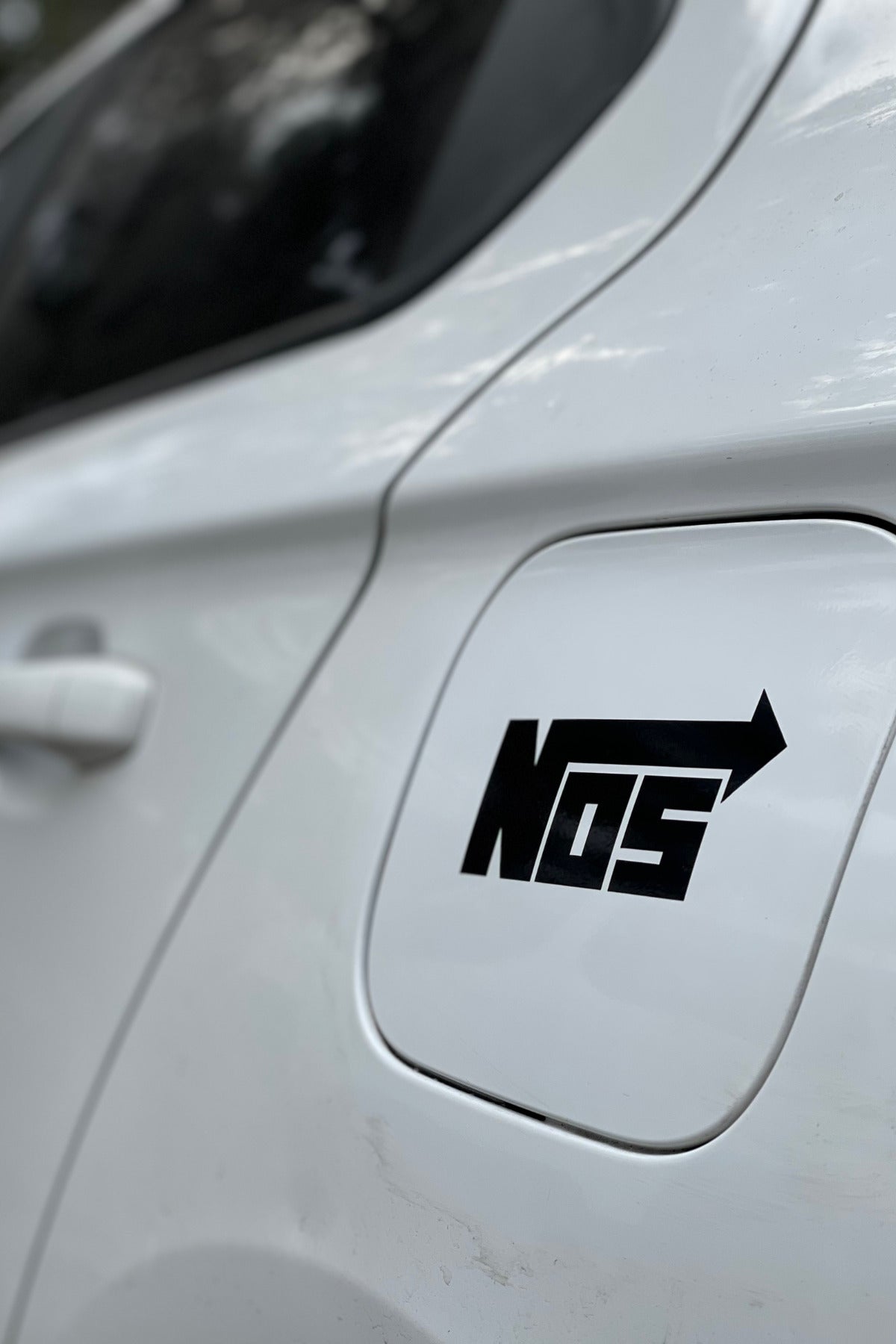 Araba ve Motor için Siyah Renk NOS Sticker Etiket (1 Adet)