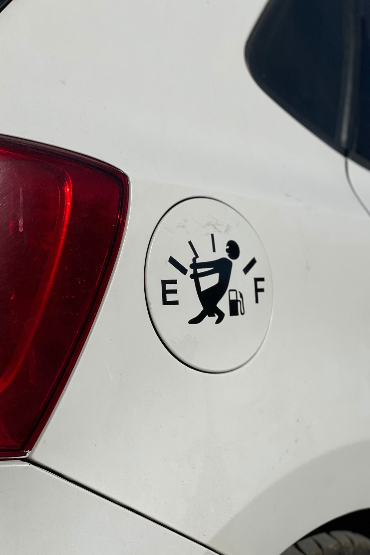 Araba Depo Kapağı için Siyah Dekoratif Sticker Etiket 12CMx8CM (1 Adet)