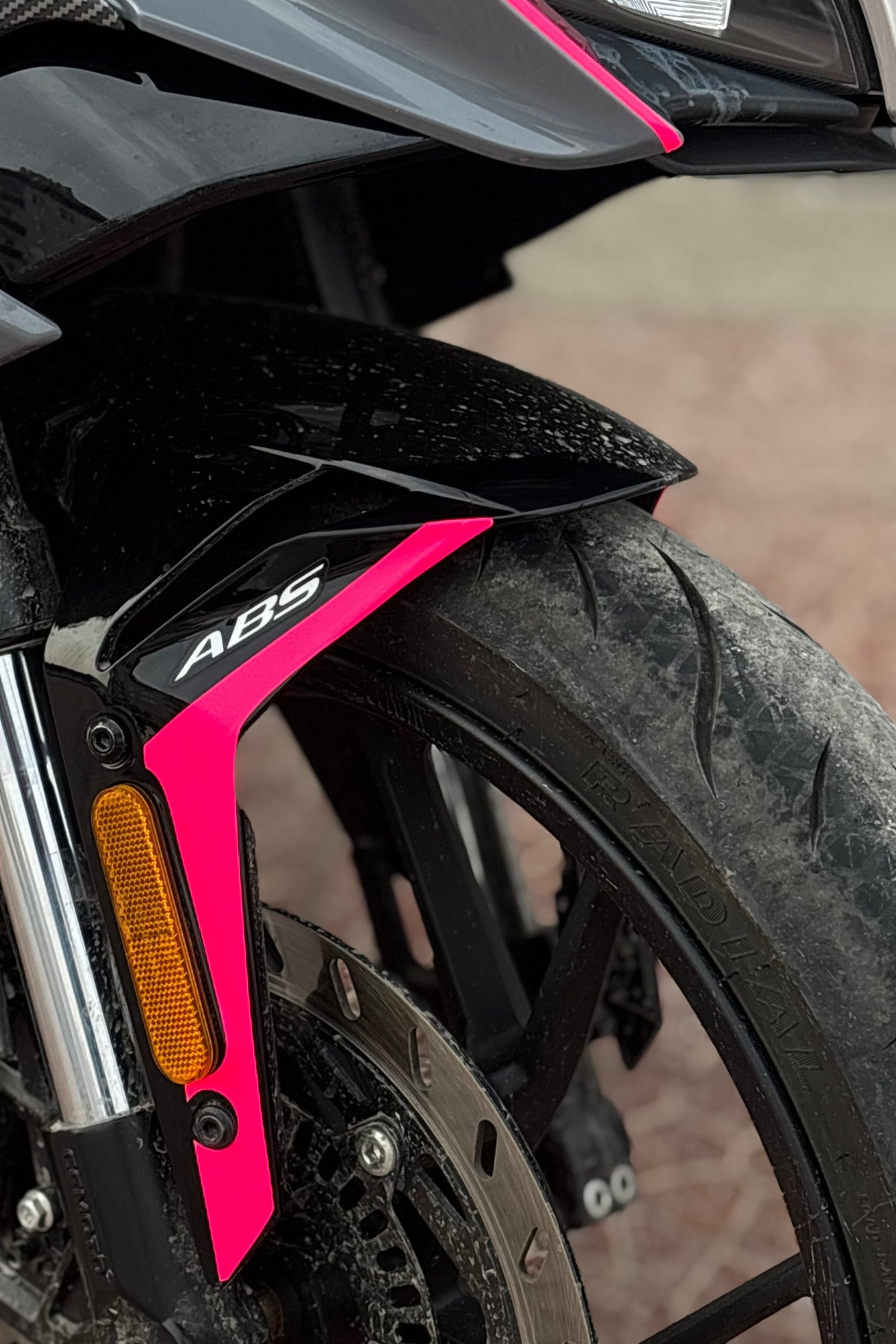 CFMOTO 250SR için Çamurluk Yanı Detay Sticker (Sağ ve Sol)