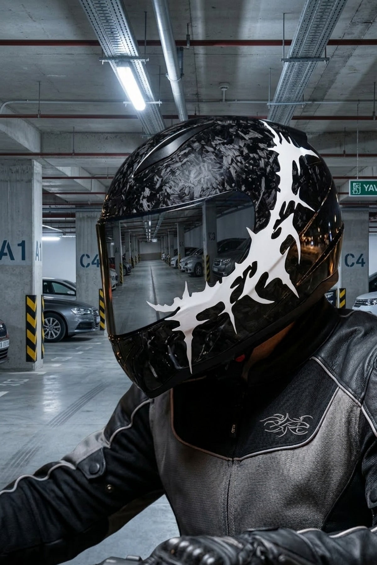Kask ve Motosiklet için Gotik Diken Sticker Etiket (1 Adet)