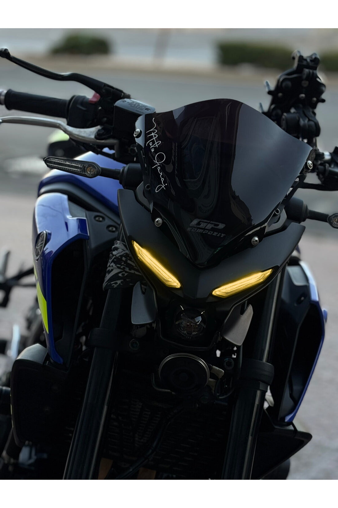 Yamaha MT-25 Uyumlu Far Renklendirme Hazır Kesim Far Tasarım Far Filmi Sticker (Sağ ve Sol)