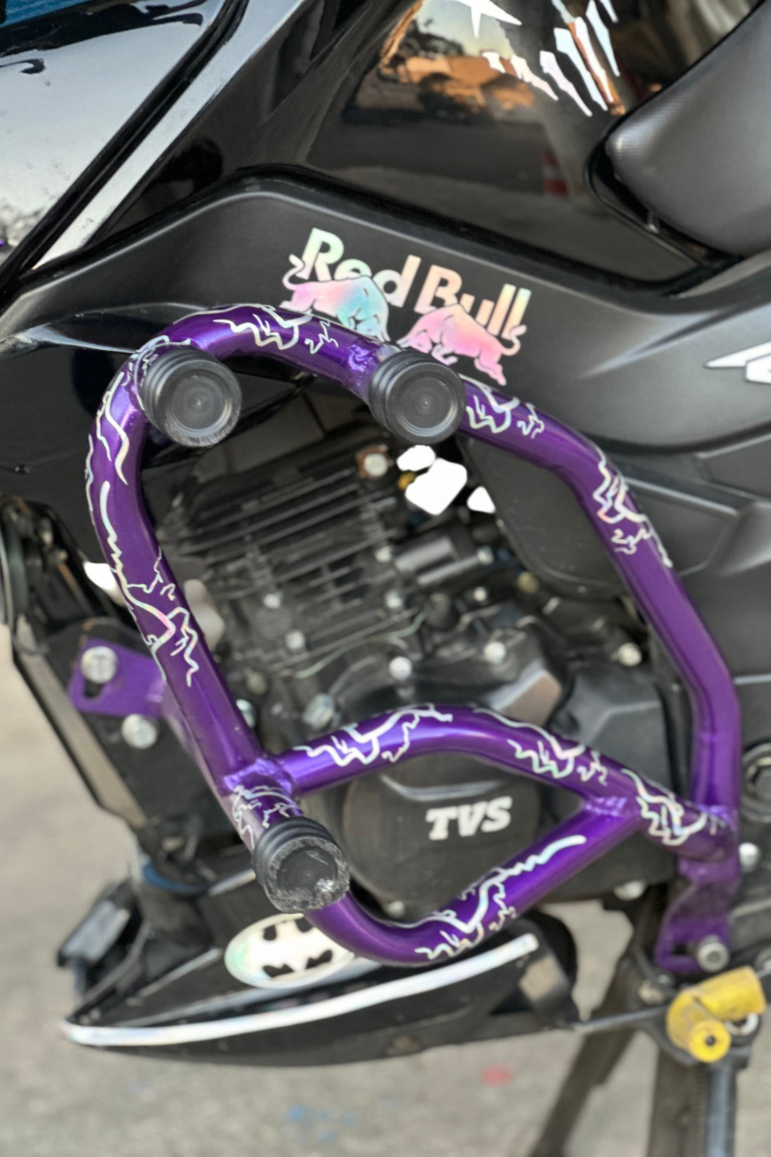 Motor Koruma Demiri için Hologramlı Yıldırım-Şimşek Sticker Etiket Seti  (Sağ-Sol Set)