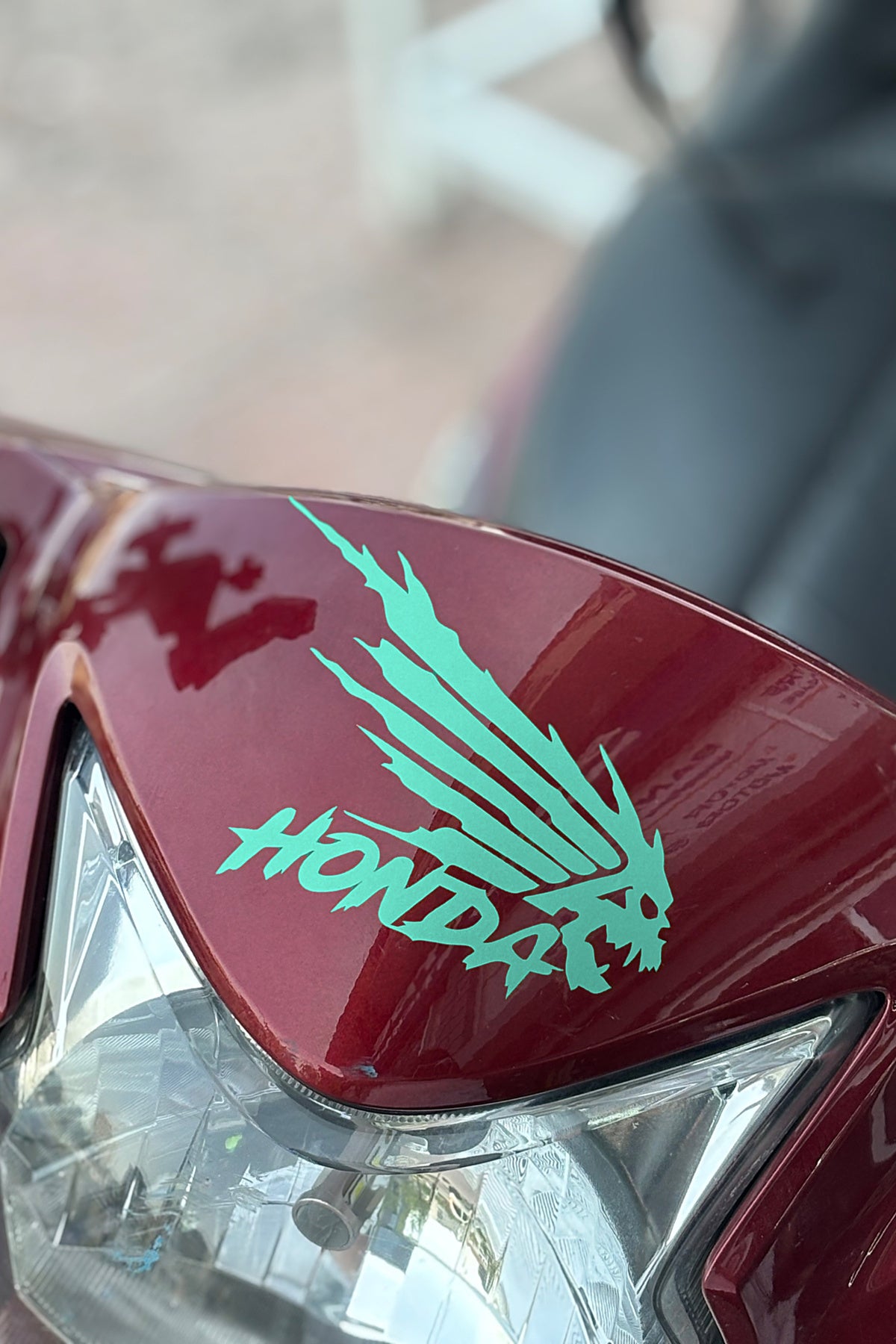 Honda Motosiklet Grubu için Canavarlı Logo Sticker Etiket (12CM) (1 Adet)
